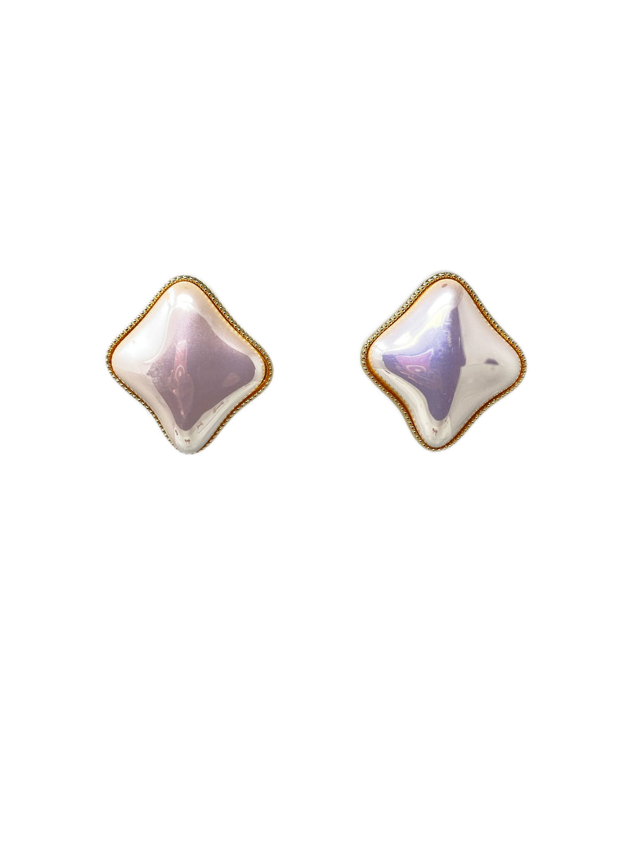 Pearly square earrings