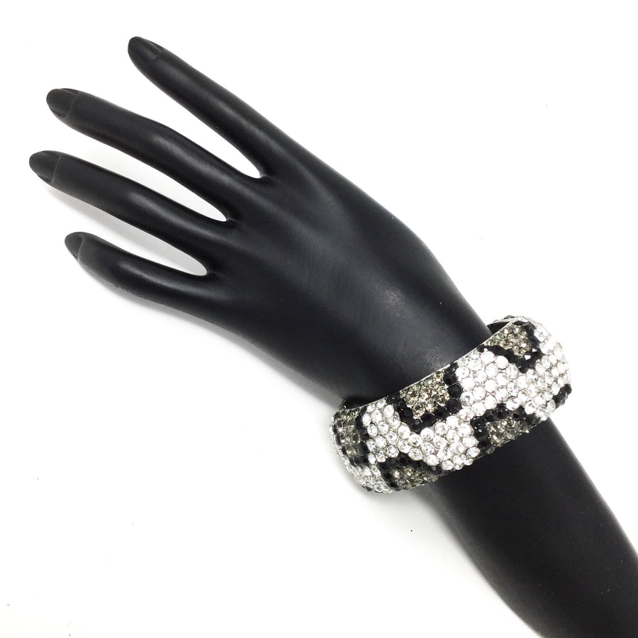 Black and White Leopard Gem Hinged Bracelet